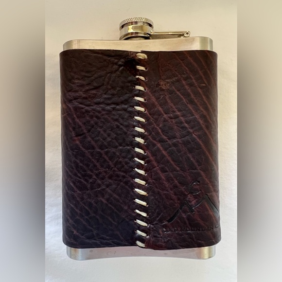 Cold Mountain Handcrafted Flask - Picture 3 of 4